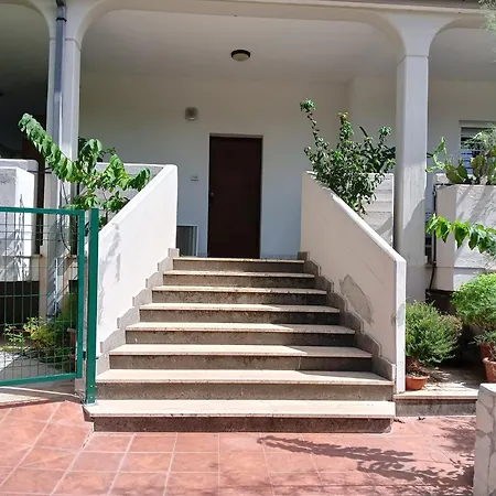 Green54oro Homestay Bari